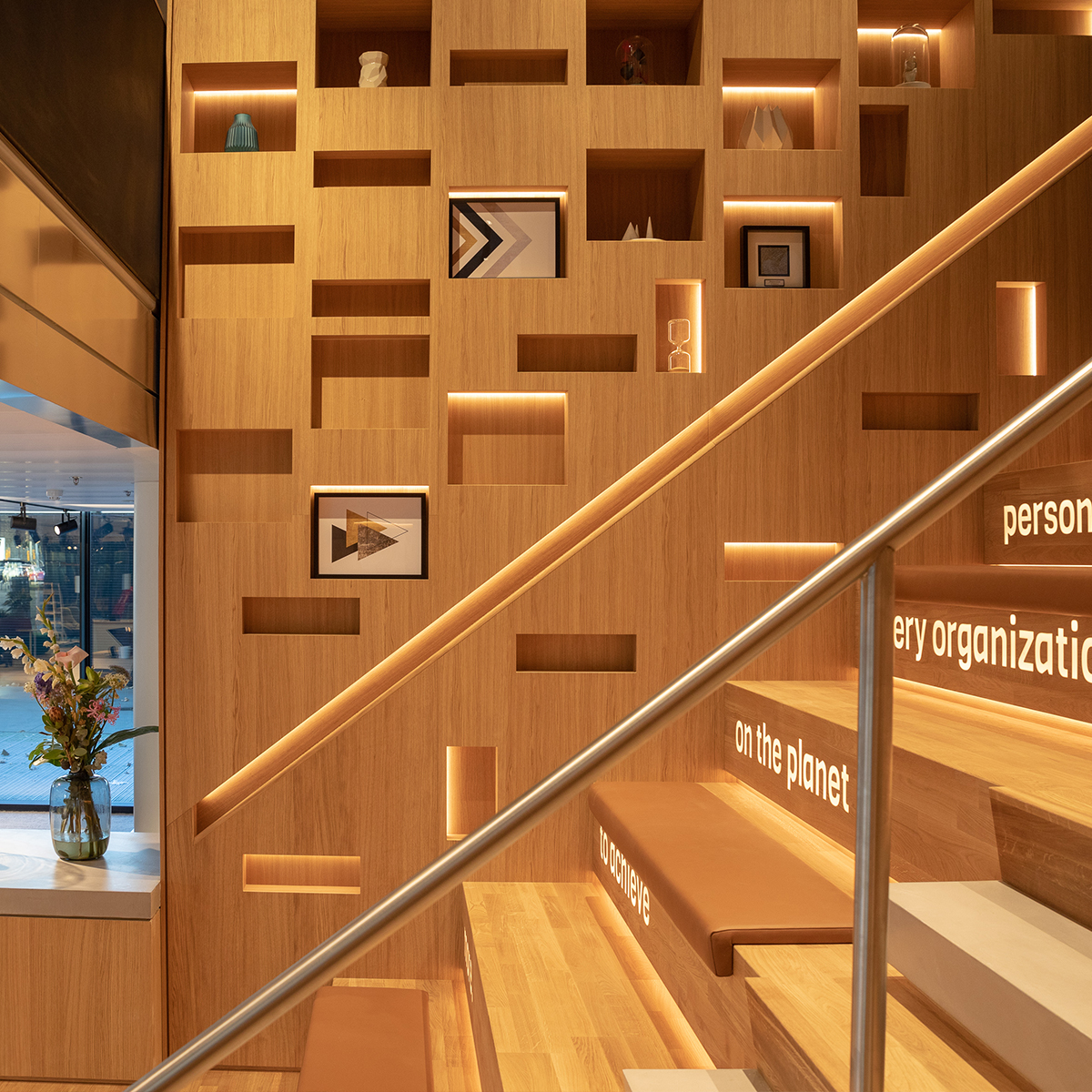 Microsoft Amsterdam D/DOCK